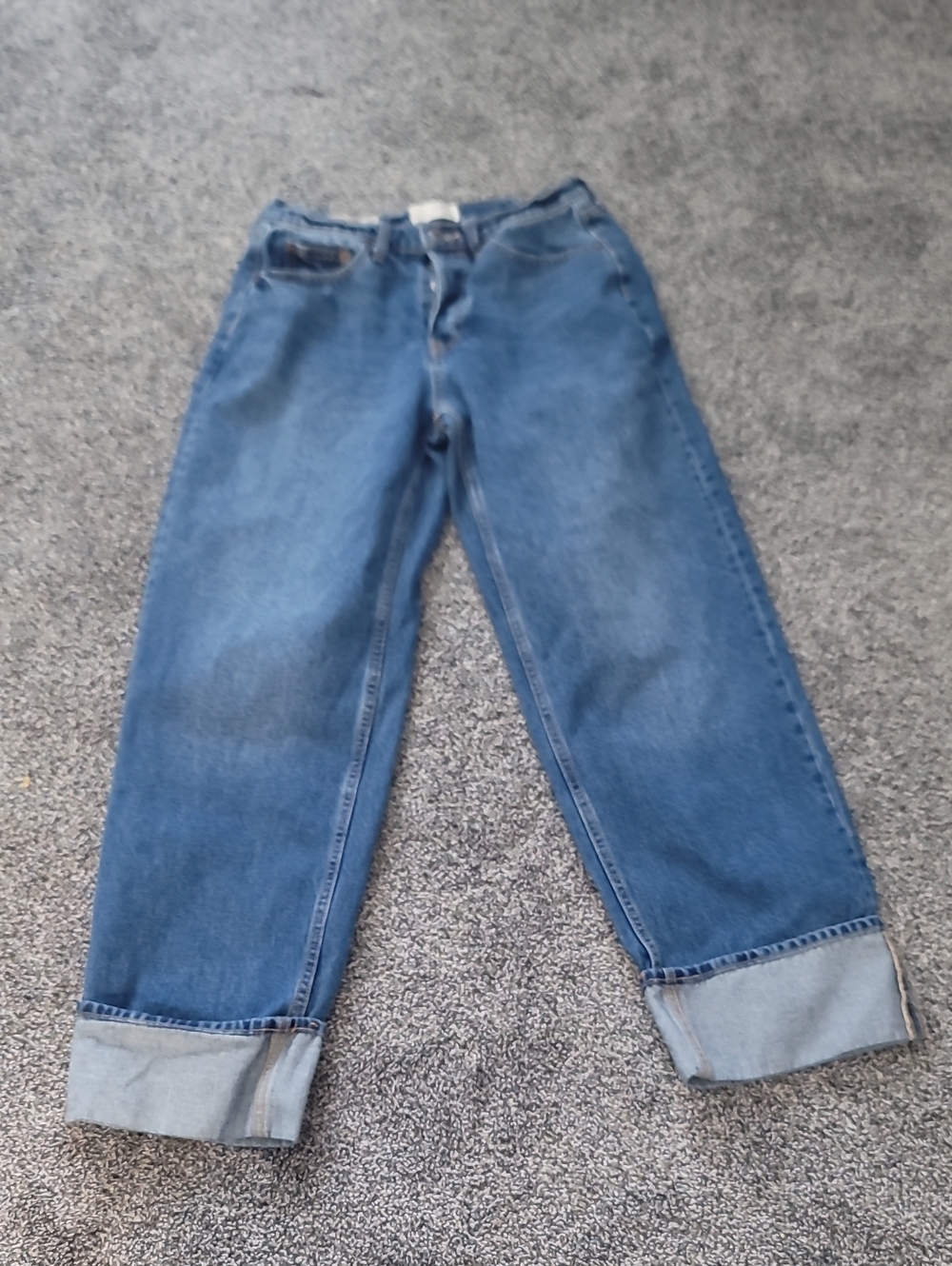 Universal Thread Light Blue Denim Jeans